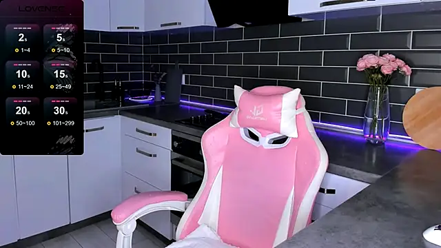 Snapshot of ShaiyaMinn3 chatting on 09/25/25, 09:29 ShaiyaMinn3 online show from 09/25/25, 09:29