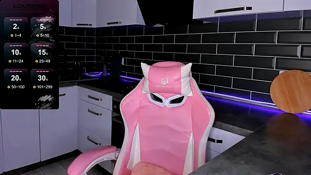 Snapshot of ShaiyaMinn3 chatting on 11/14/25, 02:49 ShaiyaMinn3 online show from 11/14/25, 02:49