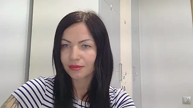 MystaLuuna online show from 03/02/25, 10:45