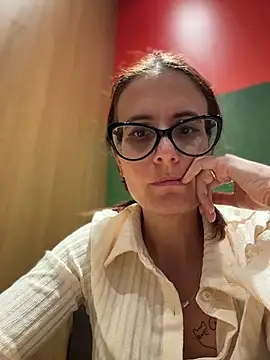 Snapshot of NataKitten chatting on 11/09/25, 06:55 NataKitten online show from 11/09/25, 06:55