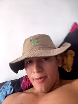 Snapshot of Babyalienqm chatting on 12/02/25, 03:07 Babyalienqm online show from 12/02/25, 03:07