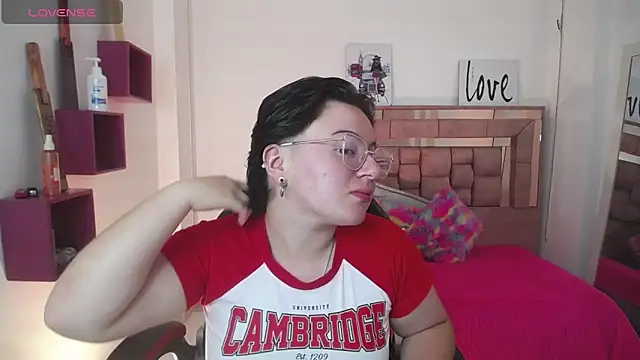 safyka online show from 11/24/25, 03:28