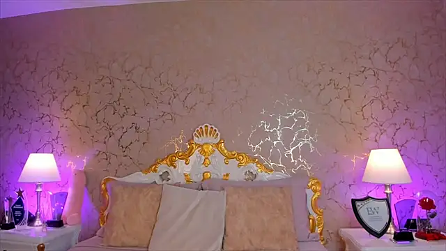 Snapshot of ScarlettWallace chatting on 10/11/25, 12:58 ScarlettWallace online show from 10/11/25, 12:58