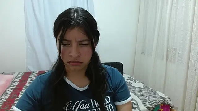 saralo   online show from 10/09/25, 11:36