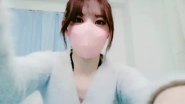 Snapshot of NANA_7 chatting on 02/15/26, 10:03 NANA 7 online show from 02/15/26, 10:03