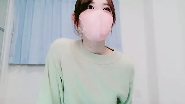 Snapshot of NANA_7 chatting on 04/18/26, 01:09 NANA 7 online show from 04/18/26, 01:09