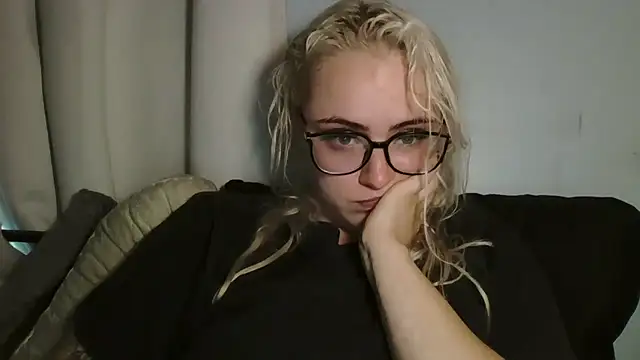 sluttypumpkin online show from 07/11/26, 05:59