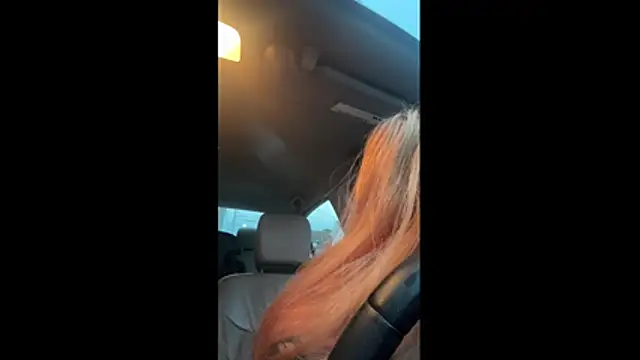 sluttypumpkin online show from 08/01/26, 12:54