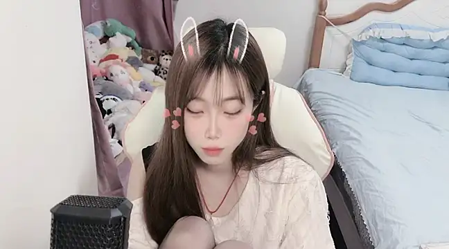 vivian-vv online show from 03/03/25, 09:26