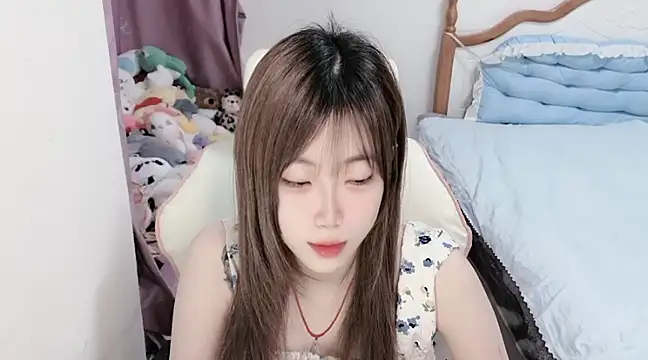 vivian-vv online show from 03/12/25, 07:38