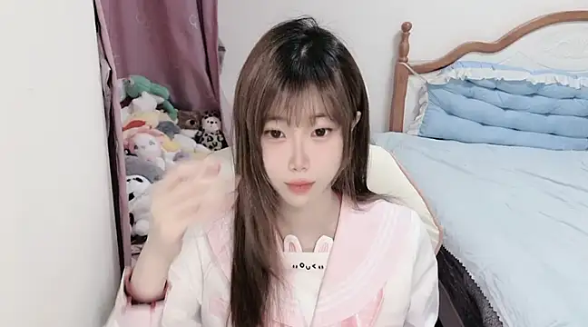 vivian-vv online show from 03/17/25, 06:18
