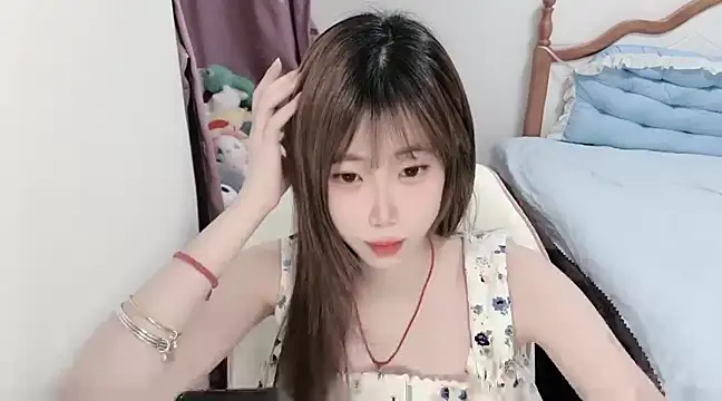 vivian-vv online show from 03/17/25, 07:04