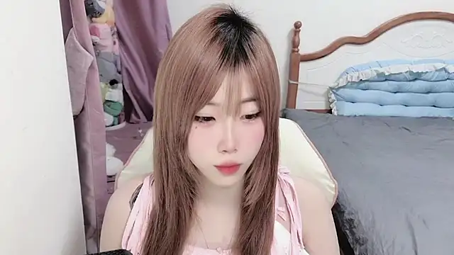 vivian-vv online show from 09/12/25, 10:48
