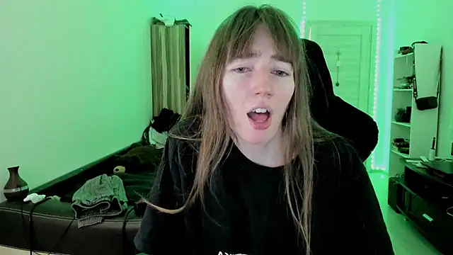 bekkawell online show from 10/08/25, 09:12