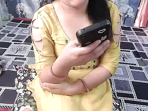 cutenimahi online show from 03/20/25, 05:02