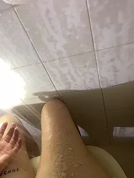 Snapshot of 1Zoey101 chatting on 03/06/25, 09:47 1Zoey101 online show from 03/06/25, 09:47