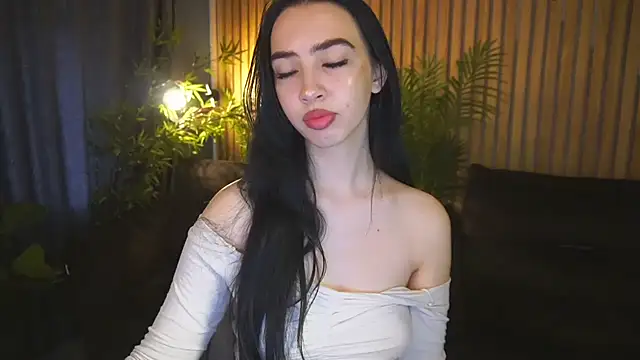 WildKittenX  online show from 10/22/25, 05:52