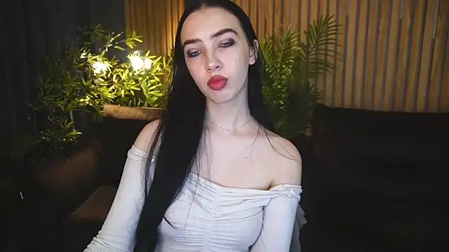 WildKittenX  online show from 10/31/25, 06:47