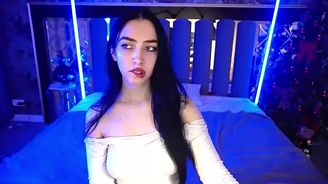 Snapshot of WildKittenX_ chatting on 12/19/25, 06:42 WildKittenX online show from 12/19/25, 06:42