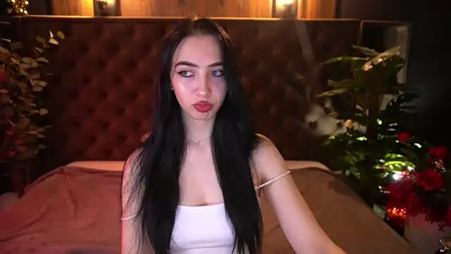 Snapshot of WildKittenX_ chatting on 03/10/26, 06:40 WildKittenX online show from 03/10/26, 06:40