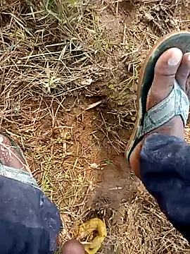 deshiwife26 online show from 12/20/25, 05:03