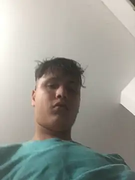 Snapshot of CARLOSCPM chatting on 03/12/25, 01:58 CARLOSCPM online show from 03/12/25, 01:58