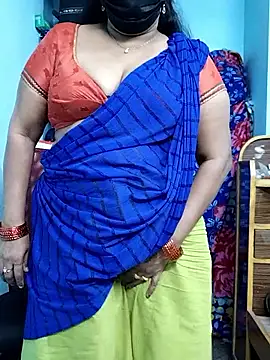 Snapshot of abinaya26 chatting on 09/13/25, 06:29 abinaya26 online show from 09/13/25, 06:29