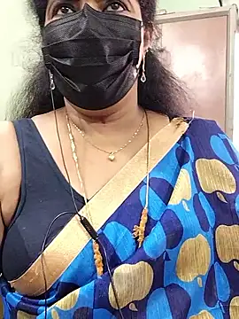 Snapshot of abinaya26 chatting on 09/20/25, 06:25 abinaya26 online show from 09/20/25, 06:25