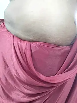 Snapshot of abinaya26 chatting on 10/01/25, 06:52 abinaya26 online show from 10/01/25, 06:52