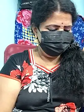 Snapshot of abinaya26 chatting on 10/03/25, 08:06 abinaya26 online show from 10/03/25, 08:06