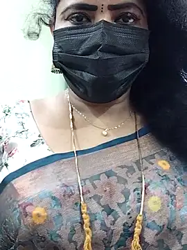 Snapshot of abinaya26 chatting on 10/15/25, 08:14 abinaya26 online show from 10/15/25, 08:14