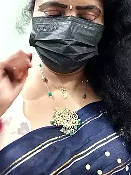 Snapshot of abinaya26 chatting on 10/20/25, 05:13 abinaya26 online show from 10/20/25, 05:13