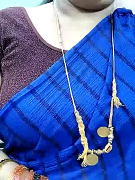 Snapshot of abinaya26 chatting on 10/22/25, 08:08 abinaya26 online show from 10/22/25, 08:08