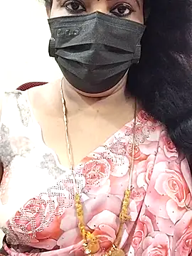 Snapshot of abinaya26 chatting on 10/26/25, 07:36 abinaya26 online show from 10/26/25, 07:36