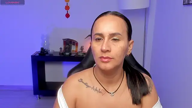 Sara Charmy online show from 06/15/26, 12:18