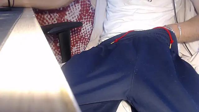 GreekDaddyNickOfficial online show from 09/09/25, 07:41