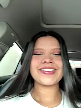 Snapshot of maya-winslow8 chatting on 09/30/25, 07:41 maya-winslow8 online show from 09/30/25, 07:41