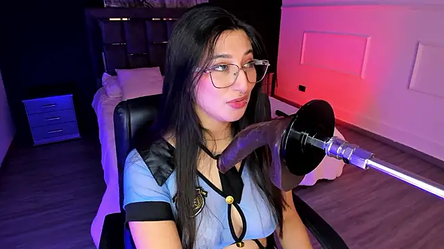 Snapshot of Gabrielakassi chatting on 02/06/26, 11:46 Gabrielakassi online show from 02/06/26, 11:46