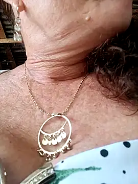 Snapshot of Sexy-Woman-Mature chatting on 03/09/25, 06:43 Sexy-Woman-Mature online show from 03/09/25, 06:43