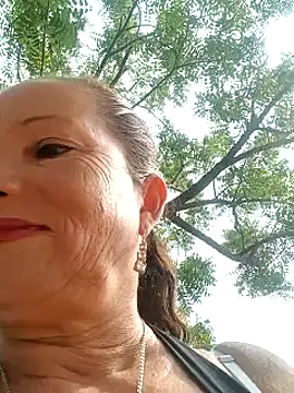 Snapshot of Sexy-Woman-Mature chatting on 03/11/25, 01:45 Sexy-Woman-Mature online show from 03/11/25, 01:45