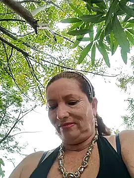 Snapshot of Sexy-Woman-Mature chatting on 03/18/25, 02:48 Sexy-Woman-Mature online show from 03/18/25, 02:48