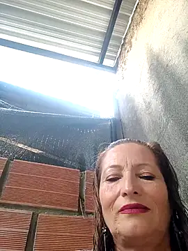 Snapshot of Sexy-Woman-Mature chatting on 09/27/25, 01:16 Sexy-Woman-Mature online show from 09/27/25, 01:16