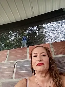Snapshot of Sexy-Woman-Mature chatting on 12/01/25, 01:38 Sexy-Woman-Mature online show from 12/01/25, 01:38