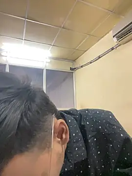 Snapshot of hypersexdriveboi chatting on 03/12/25, 06:51 hypersexdriveboi online show from 03/12/25, 06:51