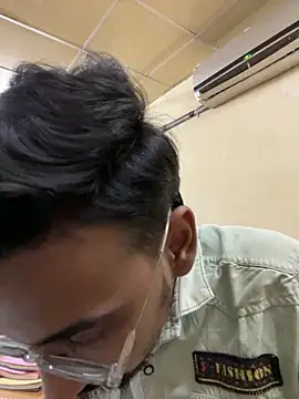 Snapshot of hypersexdriveboi chatting on 09/11/25, 02:06 hypersexdriveboi online show from 09/11/25, 02:06