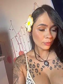 Snapshot of HotAlana_ chatting on 04/22/26, 04:41 HotAlana online show from 04/22/26, 04:41
