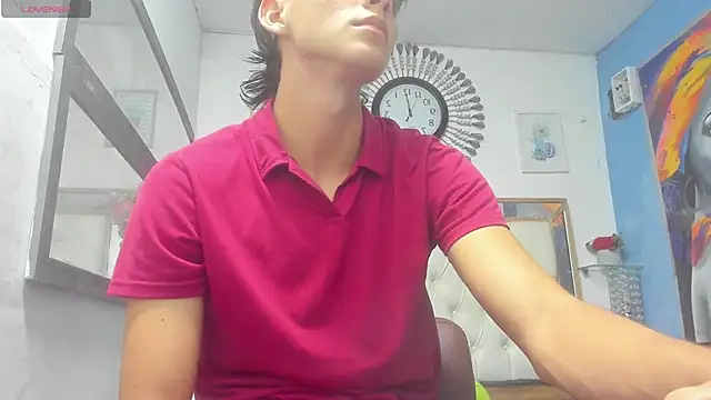 heiker  online show from 03/08/25, 02:23