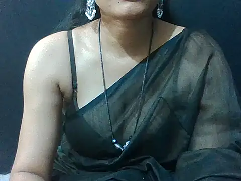 Snapshot of sugandha_bhabhi chatting on 10/28/25, 04:53 sugandha bhabhi online show from 10/28/25, 04:53