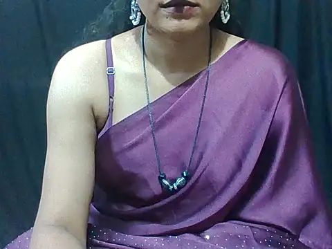 Snapshot of sugandha_bhabhi chatting on 11/10/25, 05:23 sugandha bhabhi online show from 11/10/25, 05:23