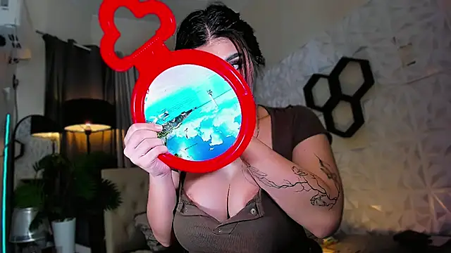 claraakhasova online show from 10/02/25, 09:49